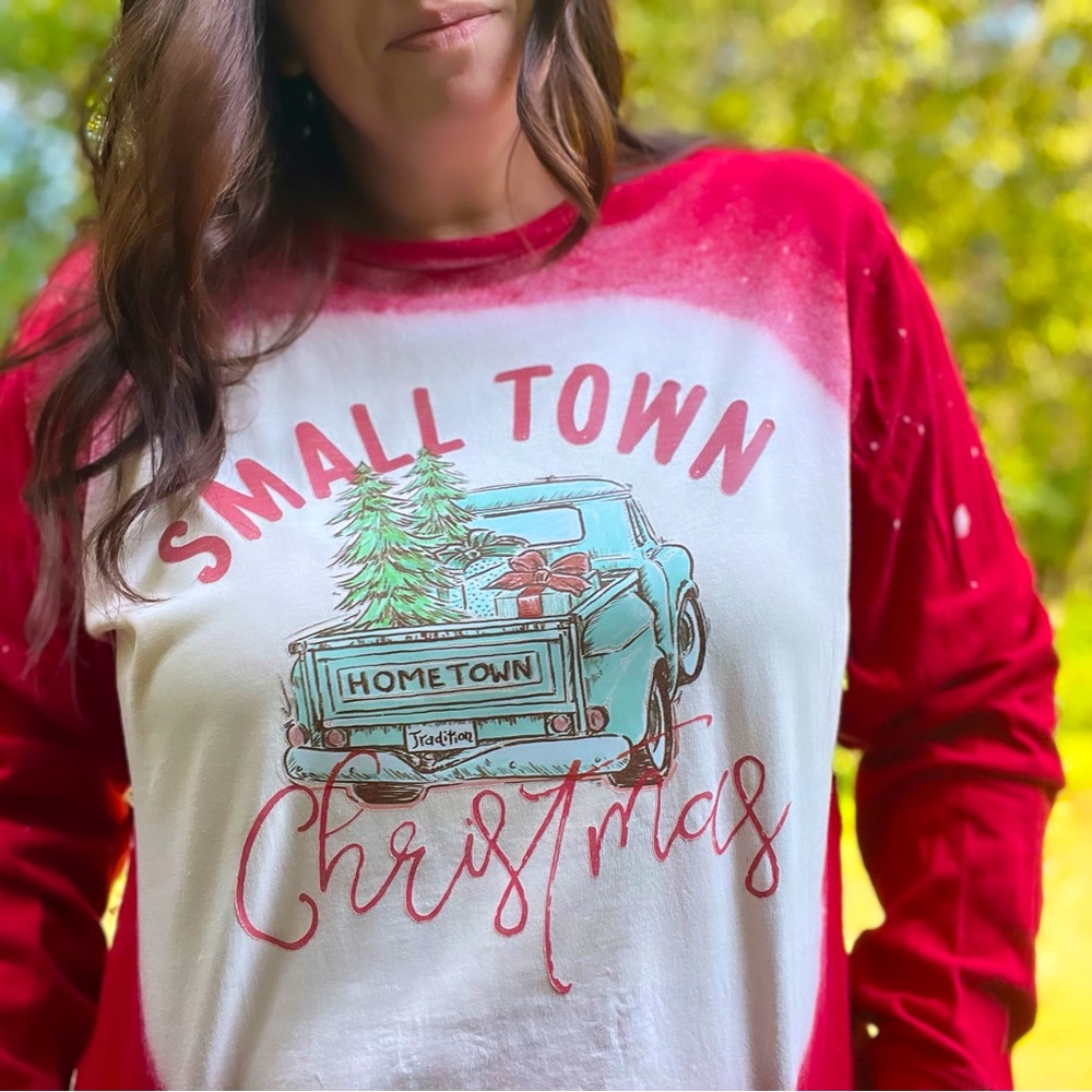 Bleached Small town graphic long sleeve